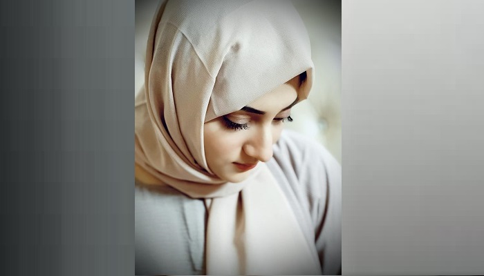 হিজাবী পূজা চেরিকে নিয়ে তোলপাড়