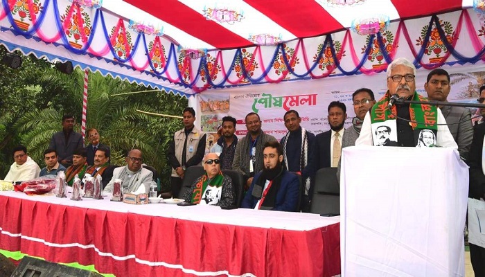 রক্তক্ষয়ী যুদ্ধের মাধ্যমে সাম্প্রদায়িক শক্তিকে পরাজিত করা হয়