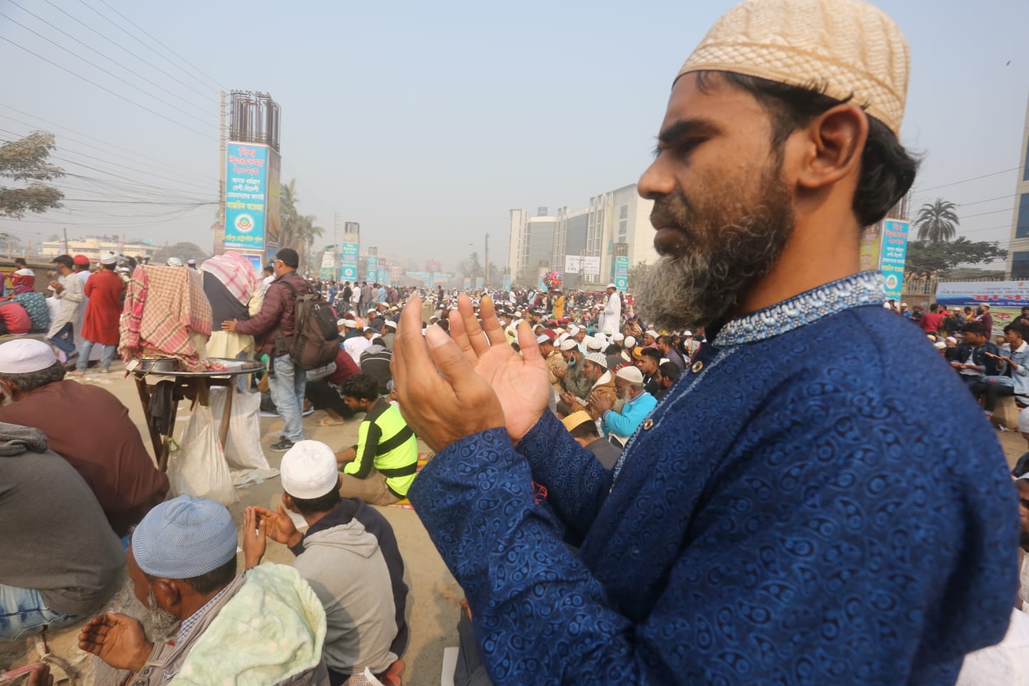আখেরি মোনাজাতে সমাপ্ত বিশ্ব ইজতেমা