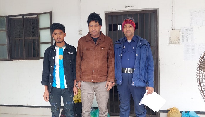শ্রীনগরে বৈদ্যুতিক তার চুরি, সাবেক চেয়ারম্যানের ছেলে গ্রেপ্তার