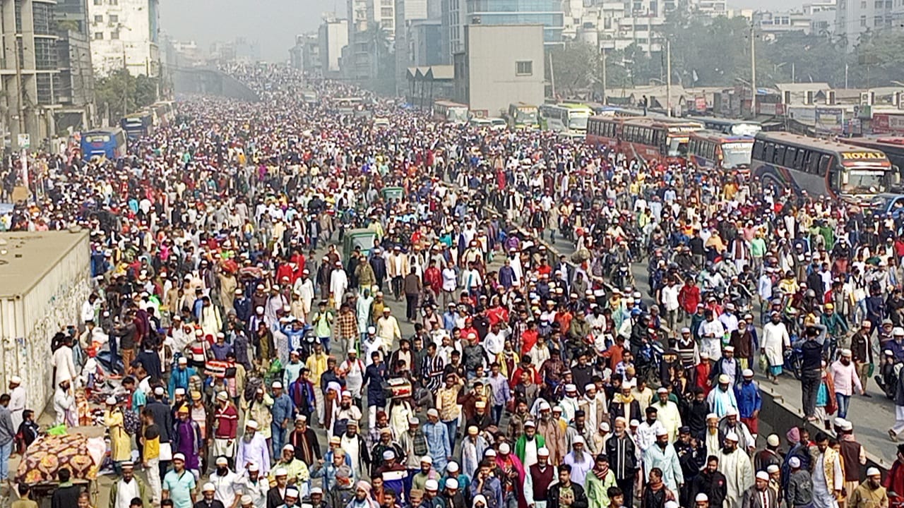 আখেরি মোনাজাতে সমাপ্ত বিশ্ব ইজতেমা