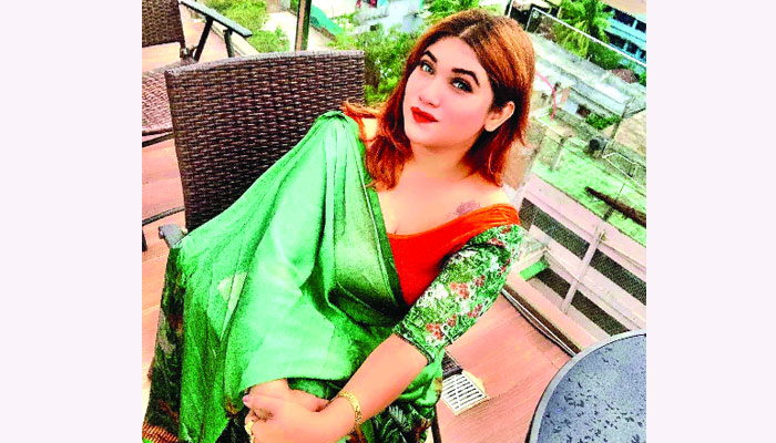 প্রণয় যার প্রতারণার হাতিয়ার: ১০ বিয়ে ও প্রেমে সেঞ্চুরি মাহির