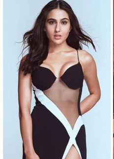 প্রাক্তনের সঙ্গে জোড়া লাগল সারার!