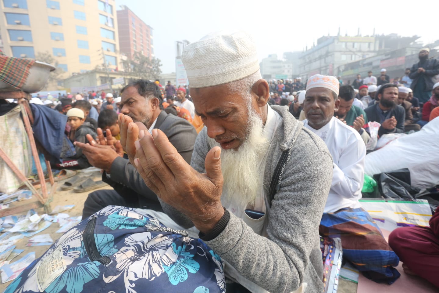 আখেরি মোনাজাতে সমাপ্ত বিশ্ব ইজতেমা
