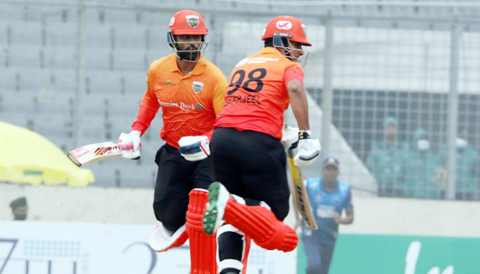 ঢাকাকে ১১৪ রানের লক্ষ্য দিল খুলনা