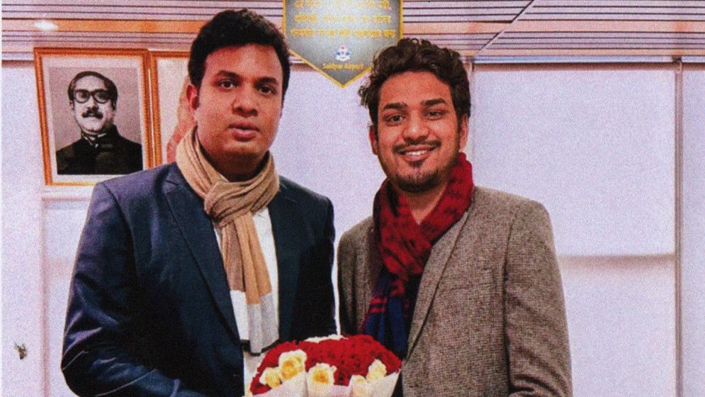 ছাত্রলীগ সভাপতির সঙ্গে স্বচ্ছের শুভেচ্ছা বিনিময়