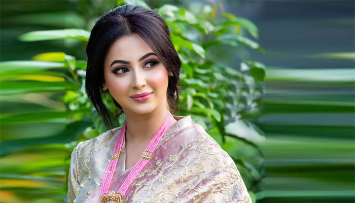 ‘হলি আর্টিজান’ নিয়ে বিস্ফোরক তথ্য দিলেন জাহারা মিতু