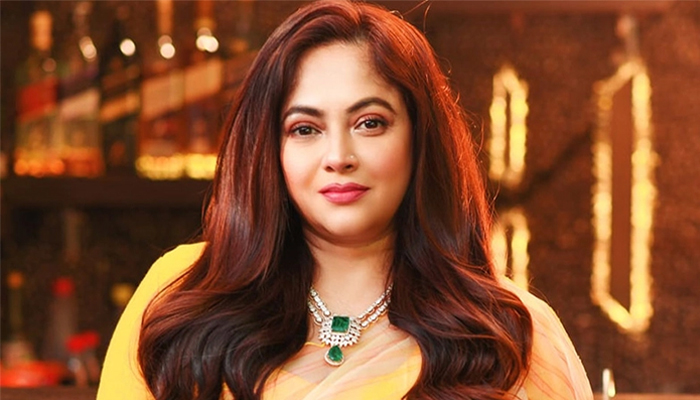 ঢাকায় ভালোবাসা পেয়ে আপ্লুত শ্রীলেখা