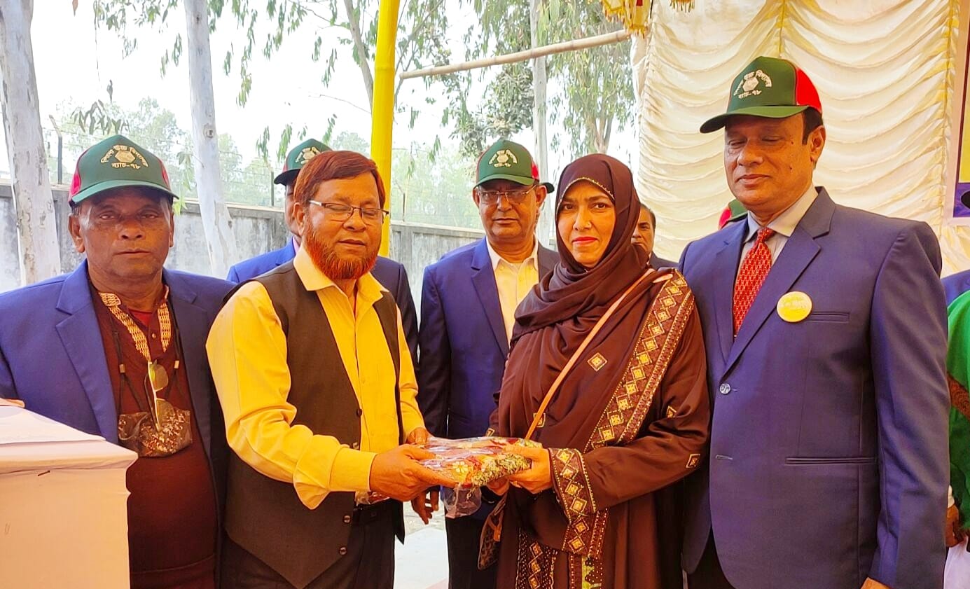 সরিষাবাড়ীর পিংনাতে ৭৮ ব্যাচের আনন্দঘন মিলন মেলা