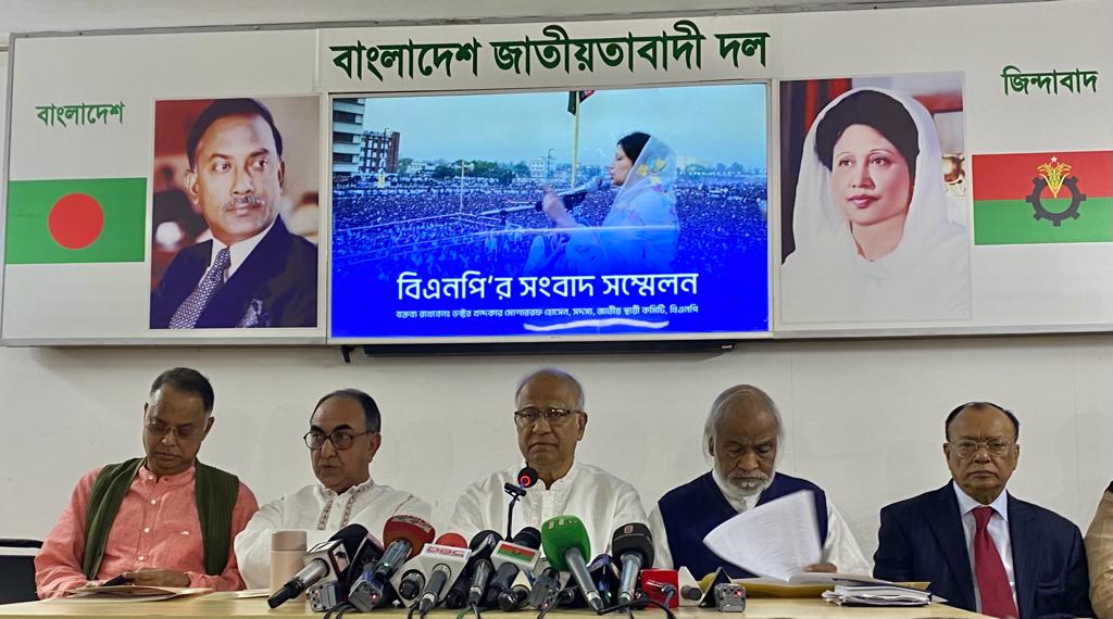 সন্ত্রাসকে উসকে ক্ষমতাকে দীর্ঘস্থায়ী করতে চায় সরকার