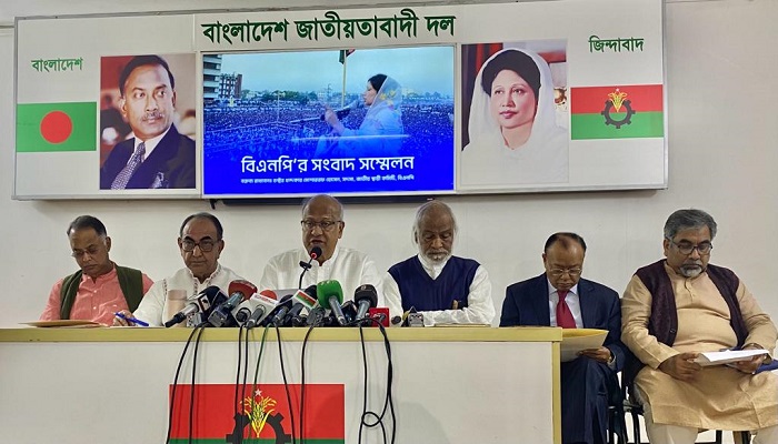 সন্ত্রাসকে উসকে ক্ষমতাকে দীর্ঘস্থায়ী করতে চায় সরকার