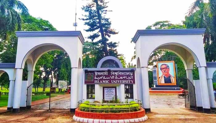 অন্তরাসহ তিন ছাত্রীর শোকজের সময়সীমা বৃদ্ধি