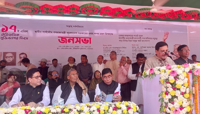ষড়যন্ত্রকারীরা আবারো জেগে উঠেছে