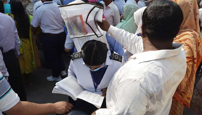 এসএসসি পরীক্ষা: রিভিশনে পরীক্ষার্থীরা