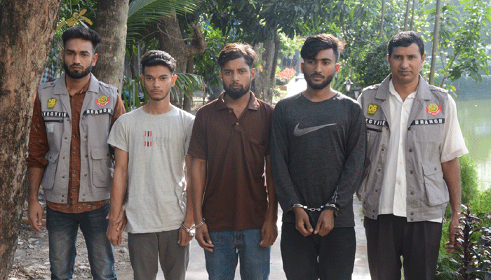 বেকারদের ইমো হ্যাকের প্রশিক্ষণ, টার্গেট প্রবাসী