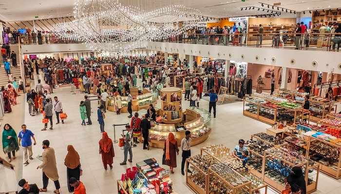 দাম বেশি, কেনাকাটা কম