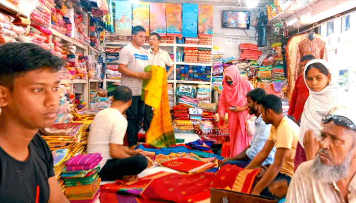 তাপদাহ উপেক্ষা করে জমে উঠেছে ঈদ কেনাকাটা