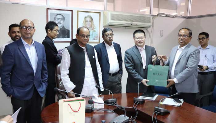 হাই স্পিড ট্রেনে আগ্রহ