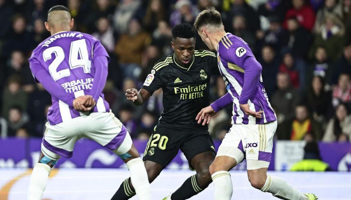 ৭ মিনিটে বেনজেমার হ্যাটট্রিকে রিয়ালের জয়