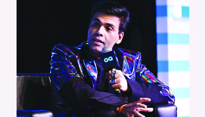 আনুশকাকে নিয়ে করণের স্বীকারোক্তি