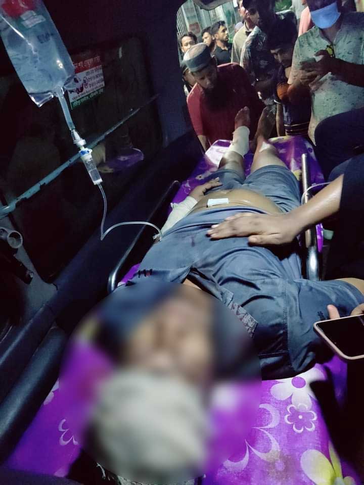 দাউদকান্দিতে ছাত্রলীগ নেতাকে কুপিয়ে জখম