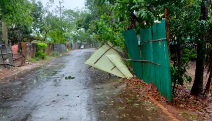 দেশে ৩ কারণে মোকায় ক্ষয়ক্ষতি কম, আগেভাগে বর্ষা আসার ইঙ্গিত