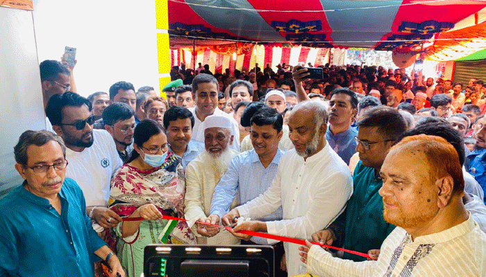 নোয়াখালীর প্রত্যন্ত অঞ্চলে হলো আধুনিক হাসপাতাল