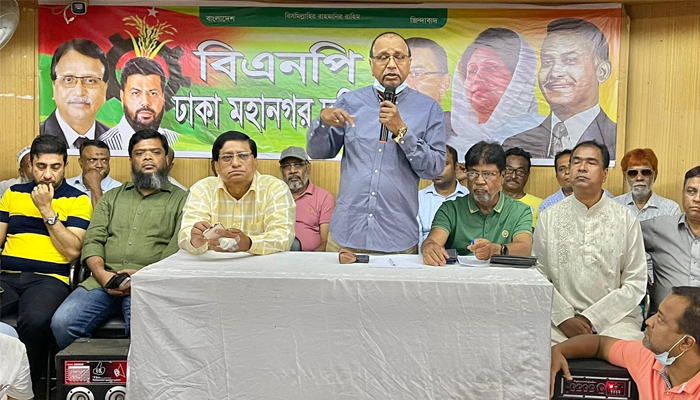 পতন নিশ্চিত দেখে সরকার হিংস্র হয়ে ওঠেছে