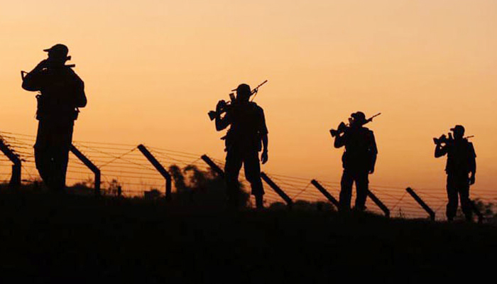 গরু চোরাচালান ঠেকাতে সীমান্তে কঠোর অবস্থানে বিজিবি