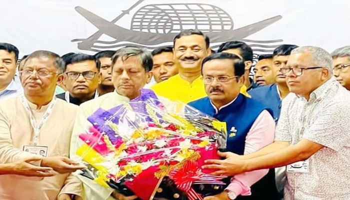 প্রধানমন্ত্রী আস্থায় বিজয় এসেছে
