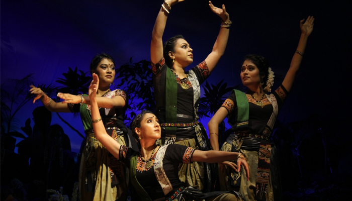 ছায়ানটের বর্ষা-সন্ধ্যায় মন ভেজাল শিল্পীরা