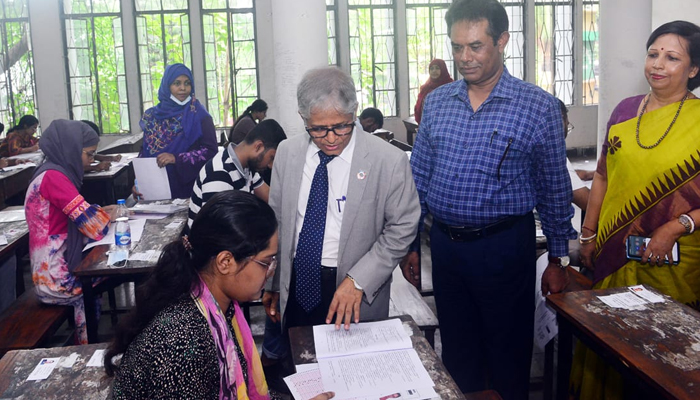 ঢাবি অধিভুক্ত সাত কলেজের ‘বিজ্ঞান ইউনিটে'র ভর্তি পরীক্ষা অনুষ্ঠিত