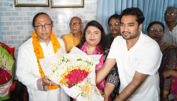 বিএনপি থাকলে আমেজ বাড়তো : লিটন
