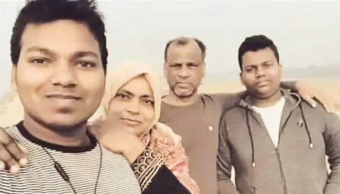 বাগমারায় আগুনে শিক্ষিকার মৃত্যু