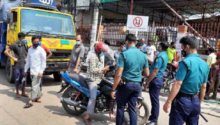 ঢিলেঢালা চেকপোস্টের সুযোগ নেয় অপরাধীরা