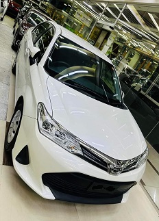 সিনেমার সাফল‍্যে পরিচালকে প্রযোজকের গাড়ি উপহার