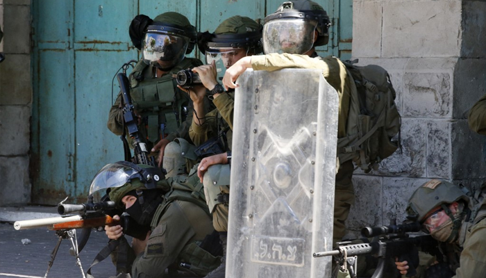 পশ্চিম তীরে ৩ ফিলিস্তিনিকে গুলি করে হত্যা