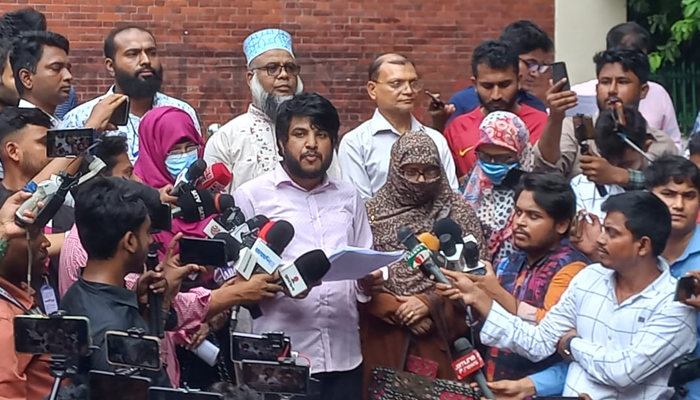 বুয়েটের শিক্ষার্থীদের কৌশলে ফাঁসানো হয়েছে