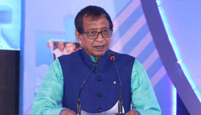 সমাজকল্যাণ ব্যবস্থায় সফলতার নেপথ্যে মন্ত্রী নুরুজ্জামান আহমেদ