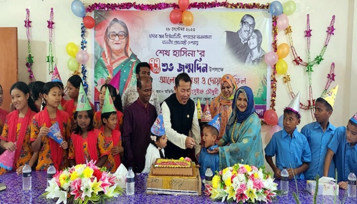 পাহাড়ের প্রত্যন্ত গ্রামেও প্রধানমন্ত্রীর জন্মদিন উদযাপন
