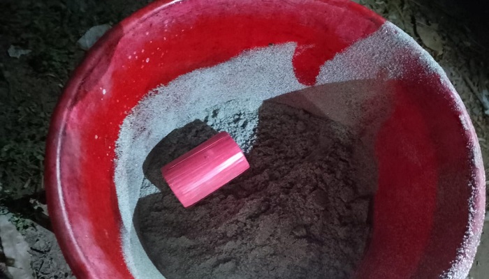 চাটমোহরে শ্রমিকলীগের অফিসে ককটেল বিস্ফোরণ