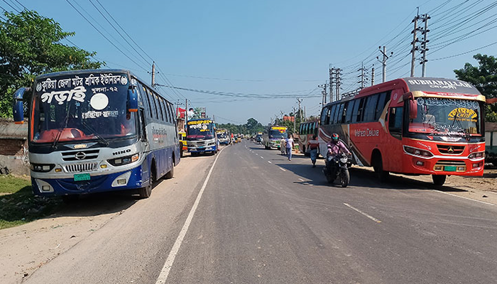 হরতাল-অবরোধে সারাদেশে চলবে বাস-ট্রাক