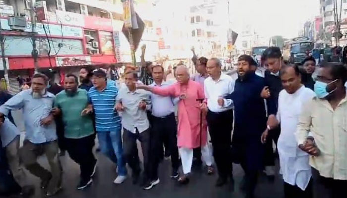 রিজভীর নেতৃত্বে রামপুরায় পিকেটিং