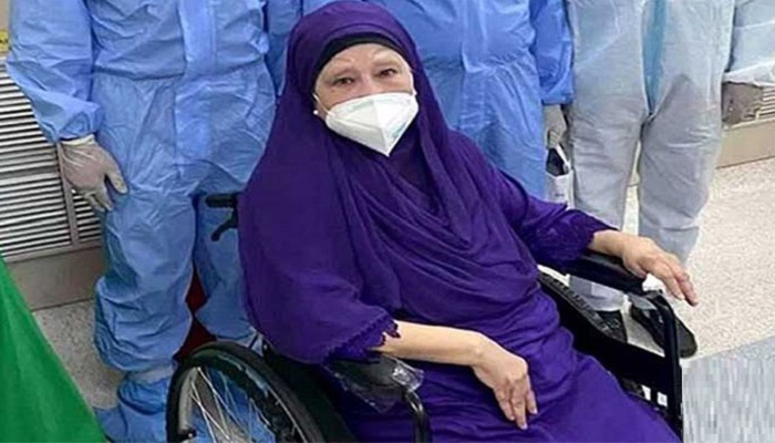 সিসিইউ থেকে আবারও কেবিনে খালেদা