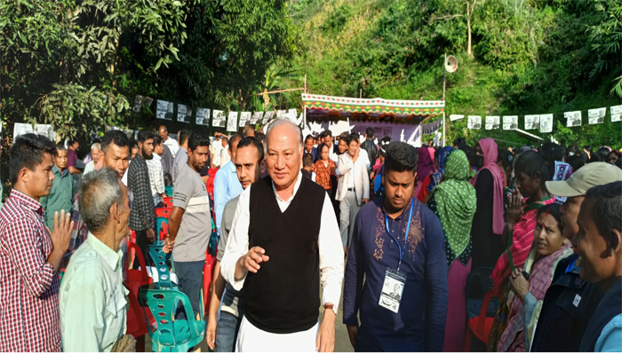 কাপ্তাইয়ে নির্বাচনী প্রচারণায় আ.লীগ প্রার্থী দীপঙ্কর তালুকদার