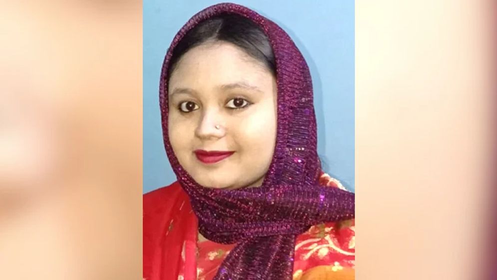 ঈশ্বরদীতে ভুল চিকিৎসায় প্রসূতির মৃত্যুতে বিক্ষোভ, হাসপাতাল বন্ধ ঘোষণা
