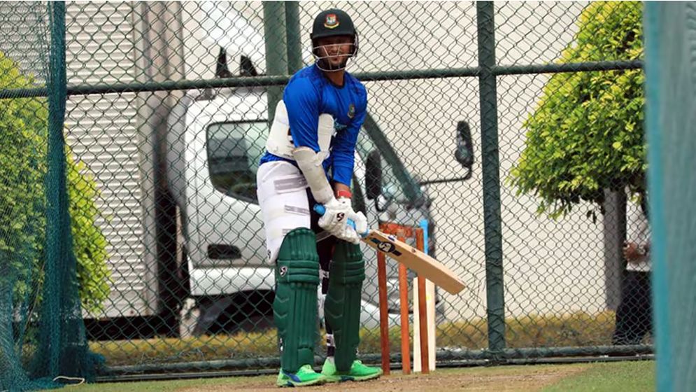 নির্বাচন জয়ের পরদিনই মিরপুরে অনুশীলনে সাকিব