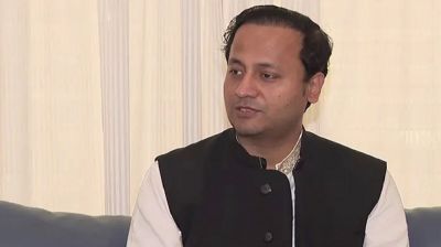 দফায় দফায় ফুলেল শুভেচ্ছা নয়: নতুন শিক্ষামন্ত্রী 