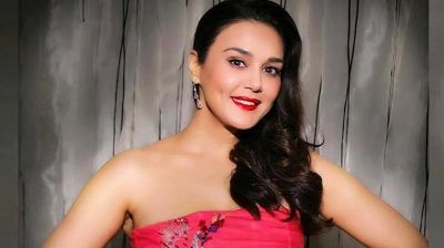 ১৫ বছর পরে পর্দায় ফিরছেন প্রীতি জিনতা