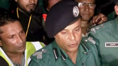 পরিকল্পিতভাবে বেনাপোল এক্সপ্রেসে আগুন: ডিএমপি